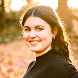 Meet your Posher, Caiti